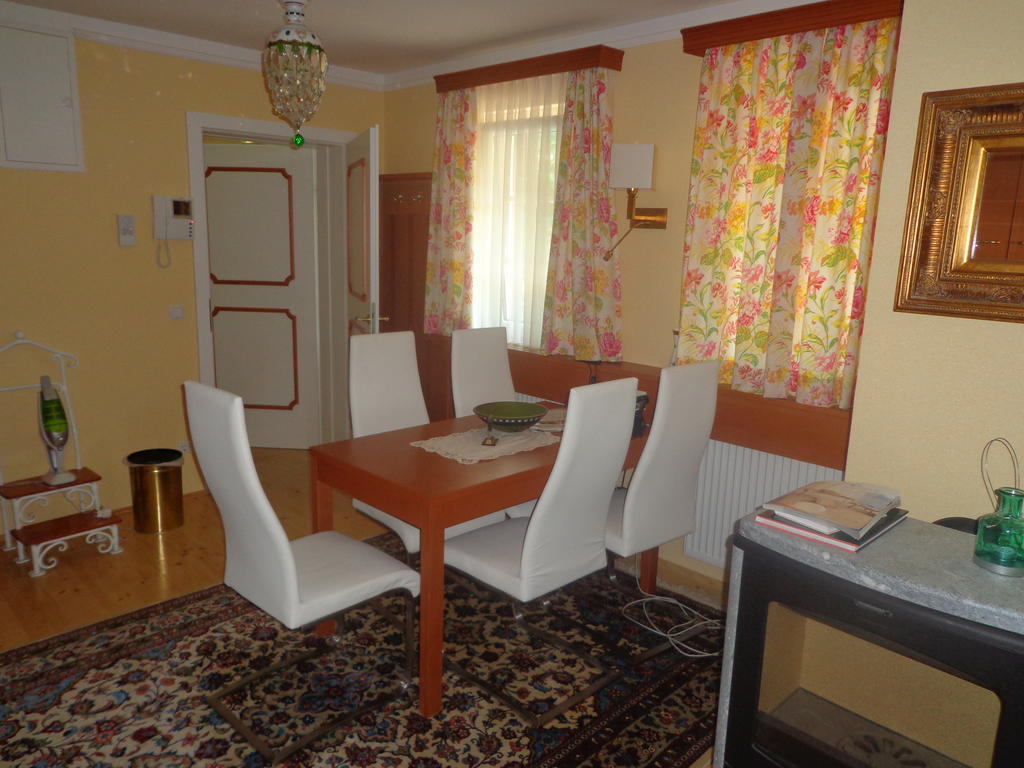 Hans Mauracher Schloessl Graz Quarto foto